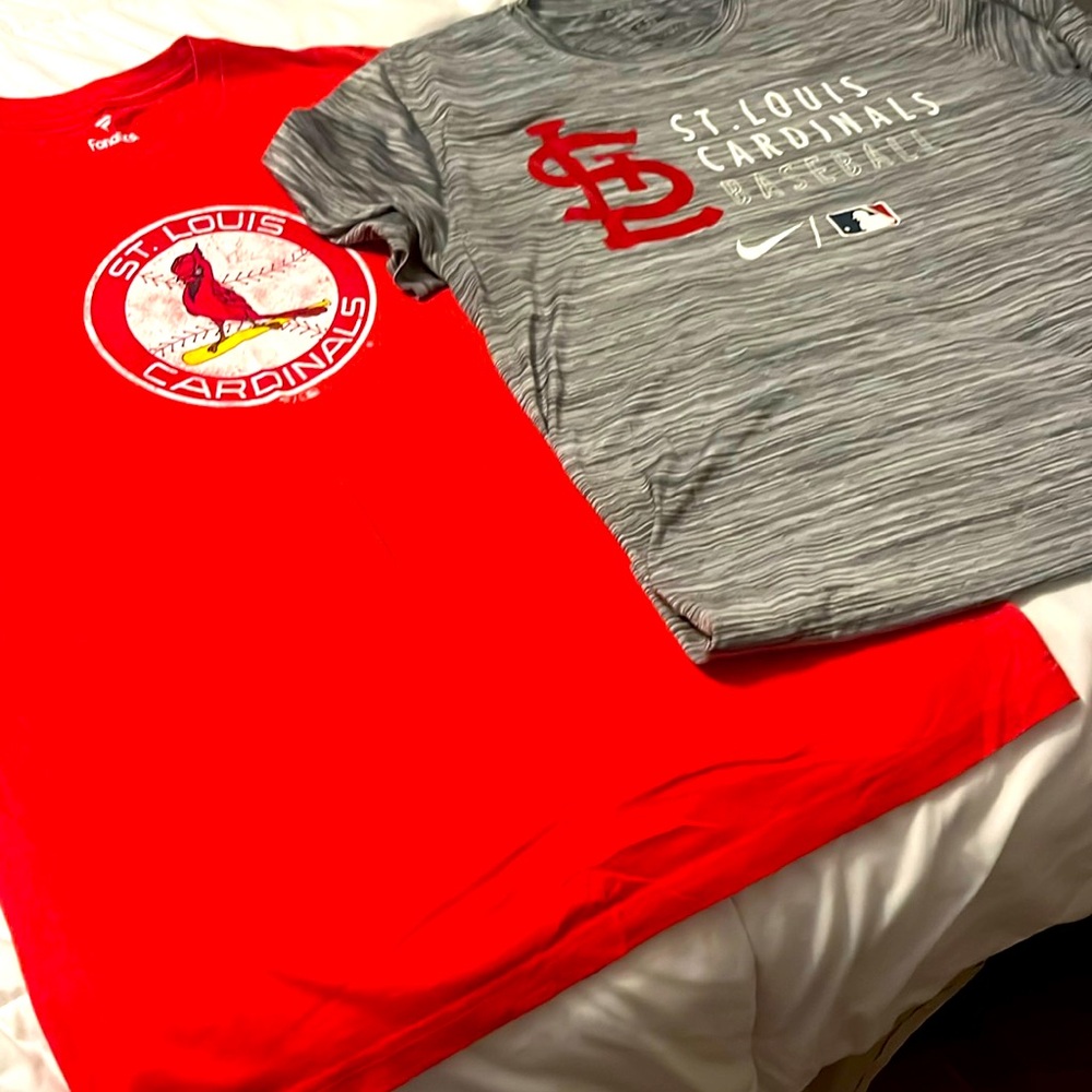 Men’s Fanatics, Nike, St. Louis cardinals t shirt , red size L, grey size XL